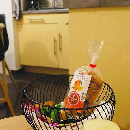 Capstay Avec Grande Terrasse Proche Aeroport Bastia - - Centre شقة