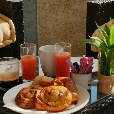 Capstay Avec Grande Terrasse Proche Aeroport Bastia - - Centre *