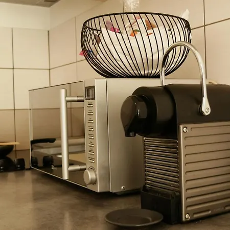 Capstay Avec Grande Terrasse Proche Aeroport Bastia - - Centre شقة