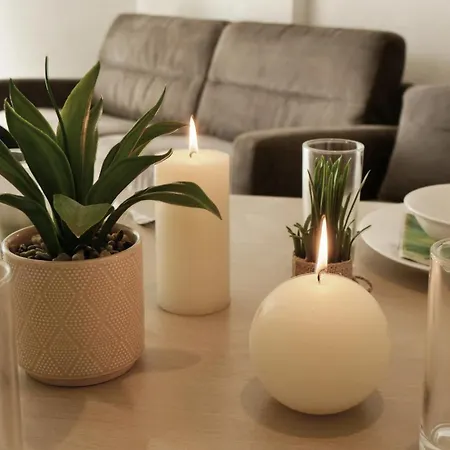 Capstay Avec Grande Terrasse Proche Aeroport Bastia - - Centre شقة *