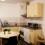 Capstay Avec Grande Terrasse Proche Aeroport Bastia - - Centre 鲁西亚纳