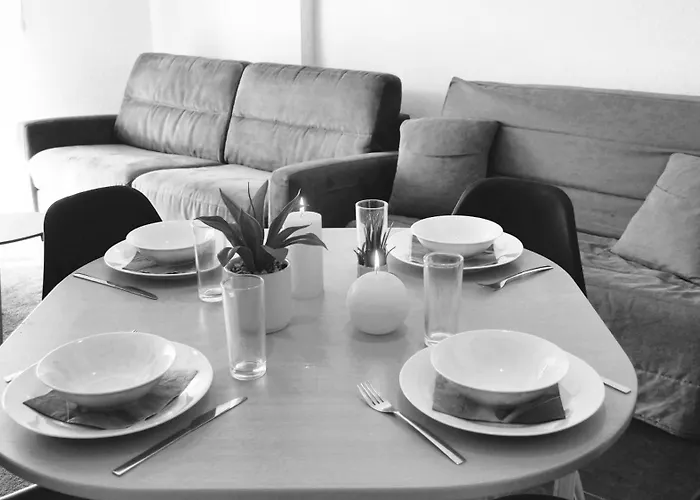 Capstay Avec Grande Terrasse Proche Aeroport Bastia - - Centre Appartement