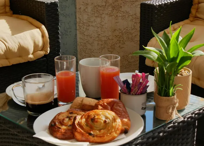 Capstay Avec Grande Terrasse Proche Aeroport Bastia - - Centre *