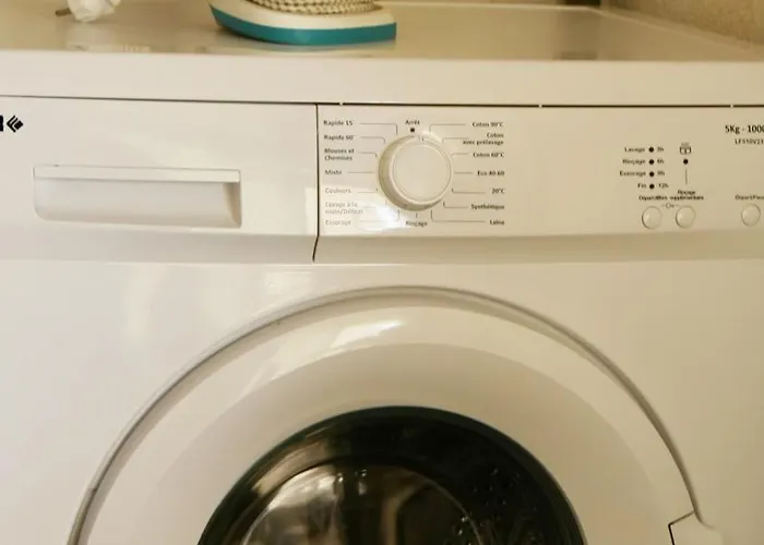 Daire Capstay Avec Grande Terrasse Proche Aeroport Bastia - - Centre Lucciana (Corsica)